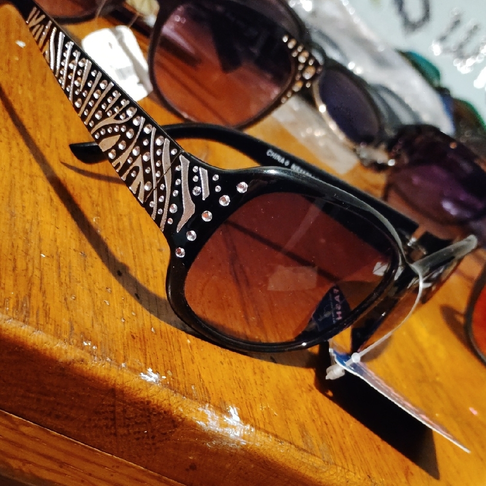 Foster Grant Black Sunglasses with Gold Accents